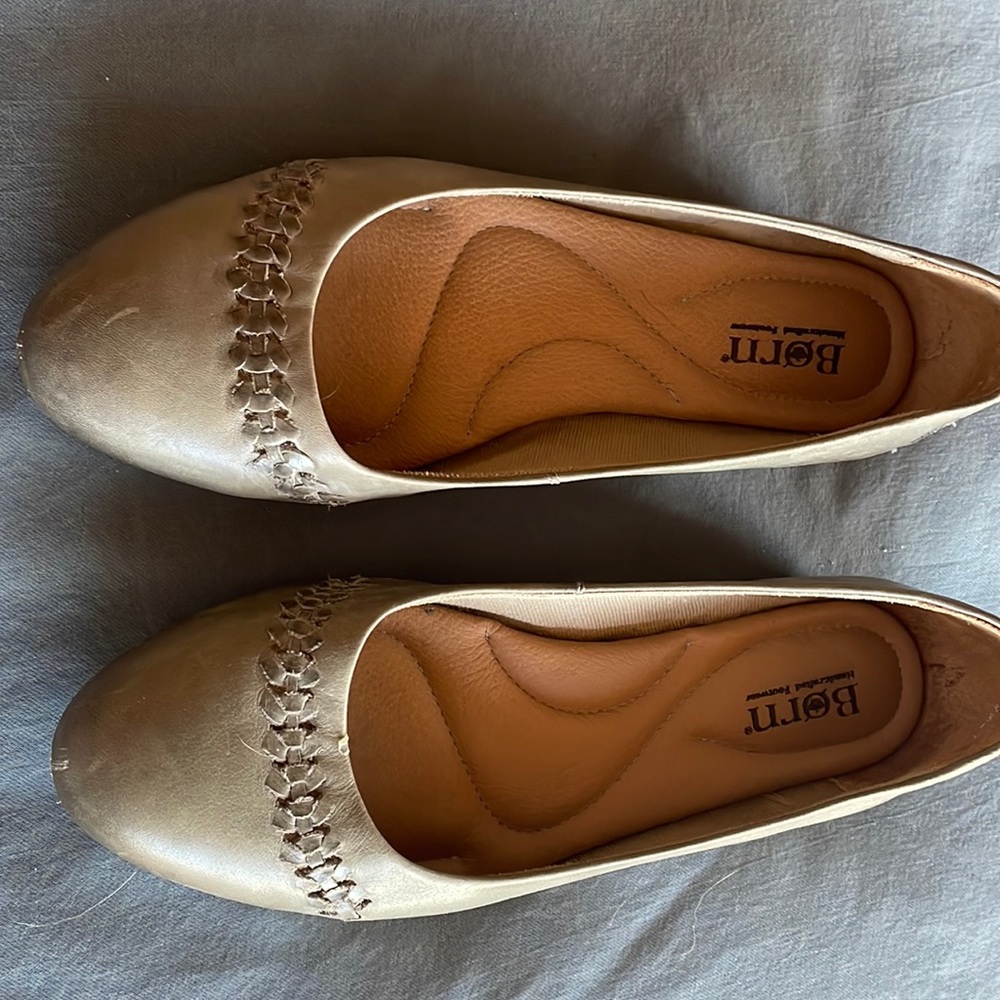 Born Madeline flat in taupe-y grey comfortable and made from quality materials
